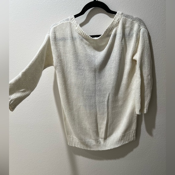 Boston Terrier Aeropostale Women's Cream Sweater with Dog Design, size M, EUC - Picture 2 of 5